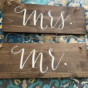 Mr. & Mrs. Wedding Signs